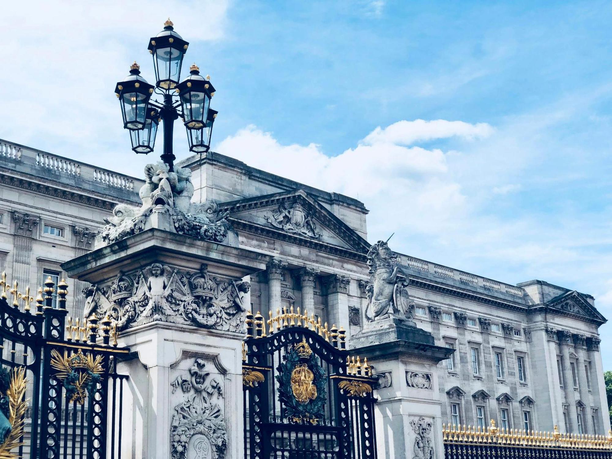 Chic Flat Near Buckingham Palace & Victoria Station * Londra